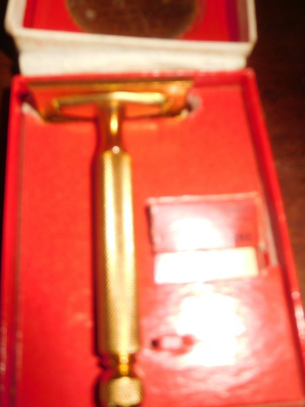 Vintage Gillette Tech Razor - Picture 2 of 4
